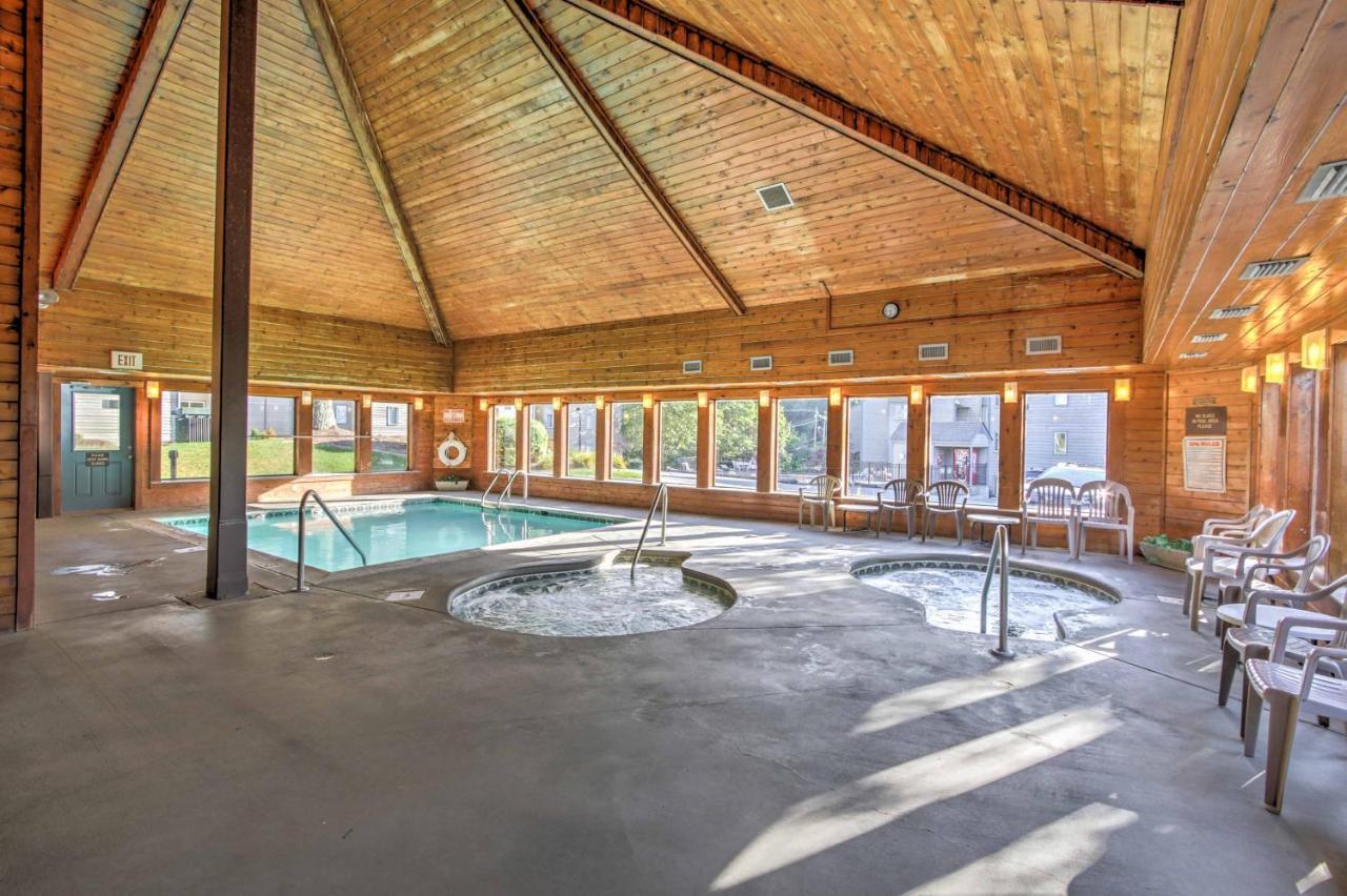 Gatlinburg Mountaintop Condo With Balcony And Views! エクステリア 写真